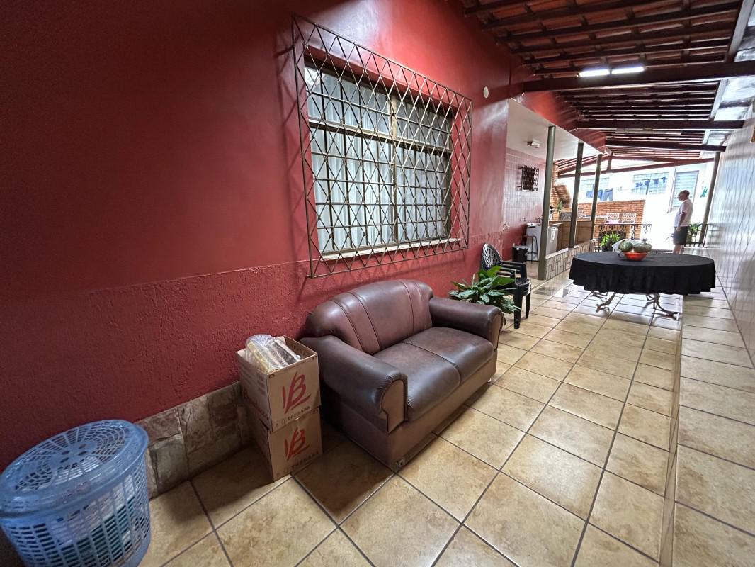 Casa, Itapoã, 4 Quartos, 6 Vagas, 1 Suíte