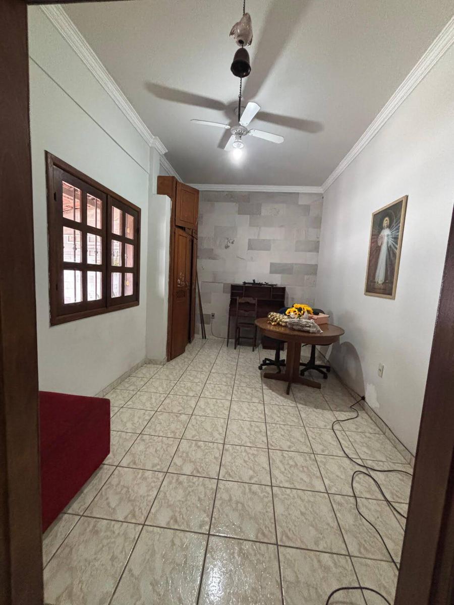 Casa, Bela Vista, 0 Quarto, 0 Vaga