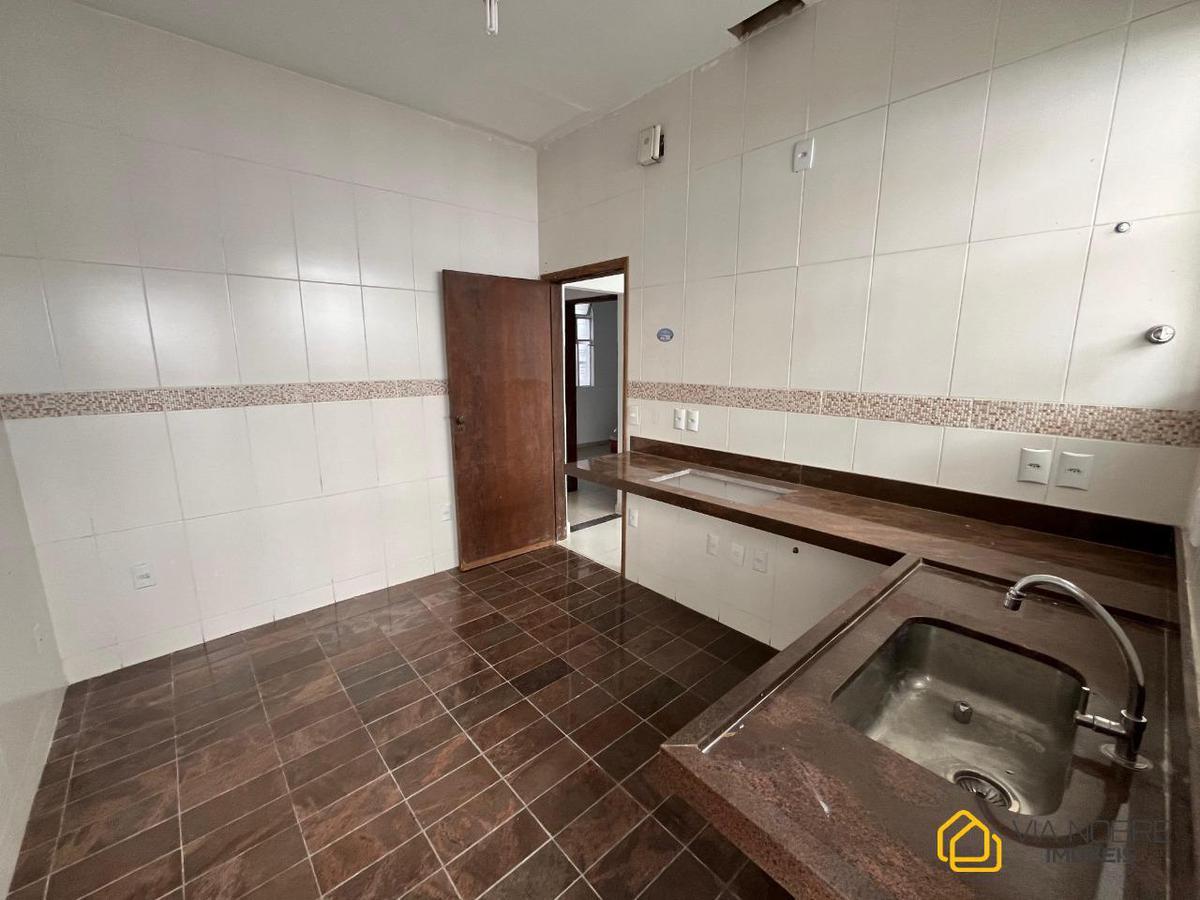 Casa, Alto Barroca, 5 Quartos, 3 Vagas, 2 Suítes