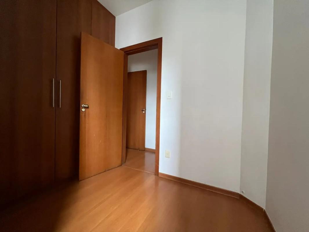 Apartamento, Estoril, 3 Quartos, 1 Vaga, 1 Suíte