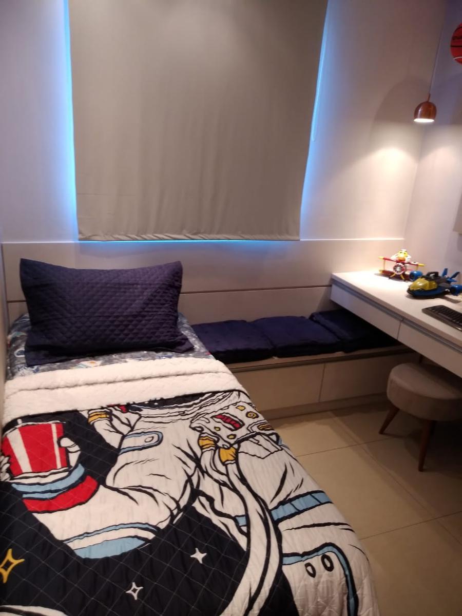 Apartamento, Jardim Vitória, 2 Quartos, 1 Vaga
