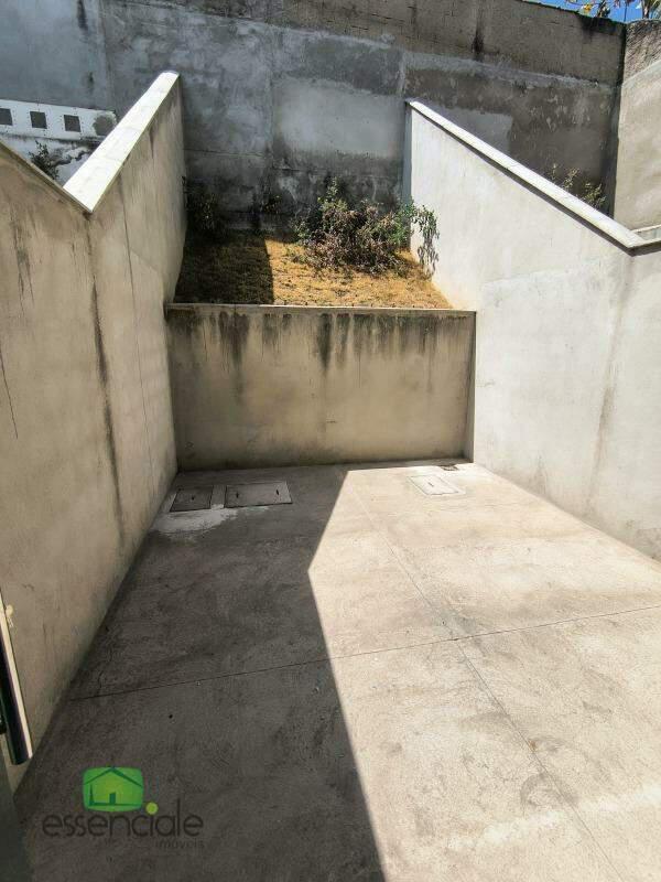 Casa, Duque de Caxias, 3 Quartos, 2 Vagas, 1 Suíte