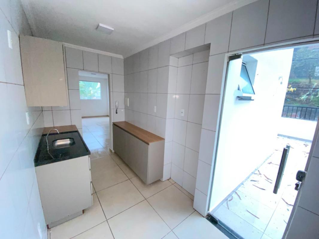 Apartamento, Jardim Vitória, 2 Quartos, 0 Vaga