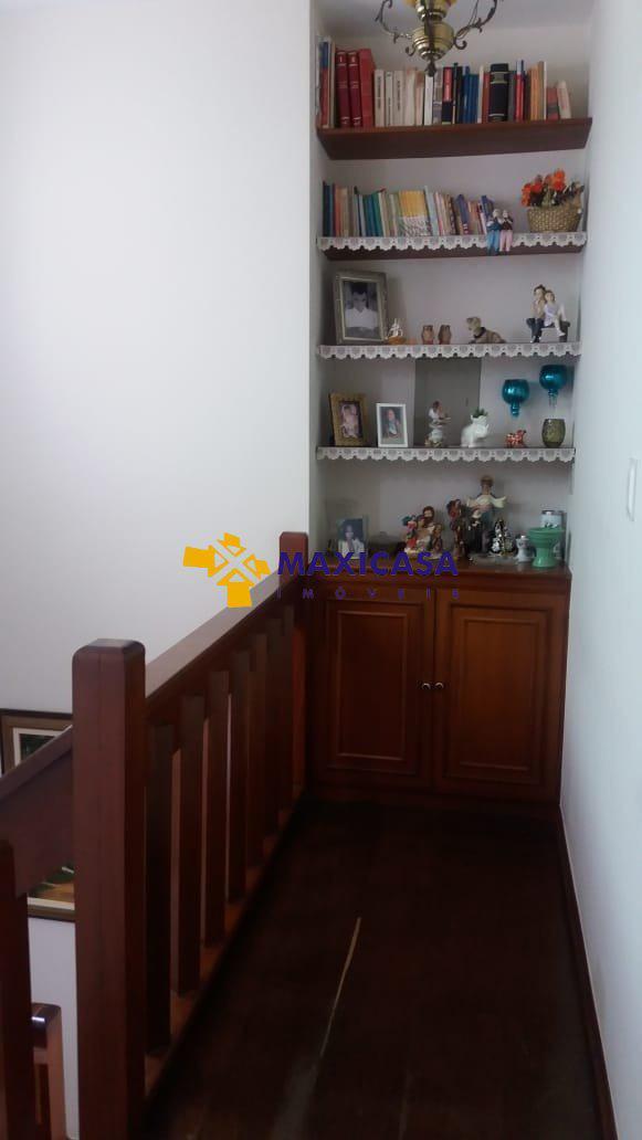 Casa, Caiçaras, 4 Quartos, 3 Vagas, 1 Suíte