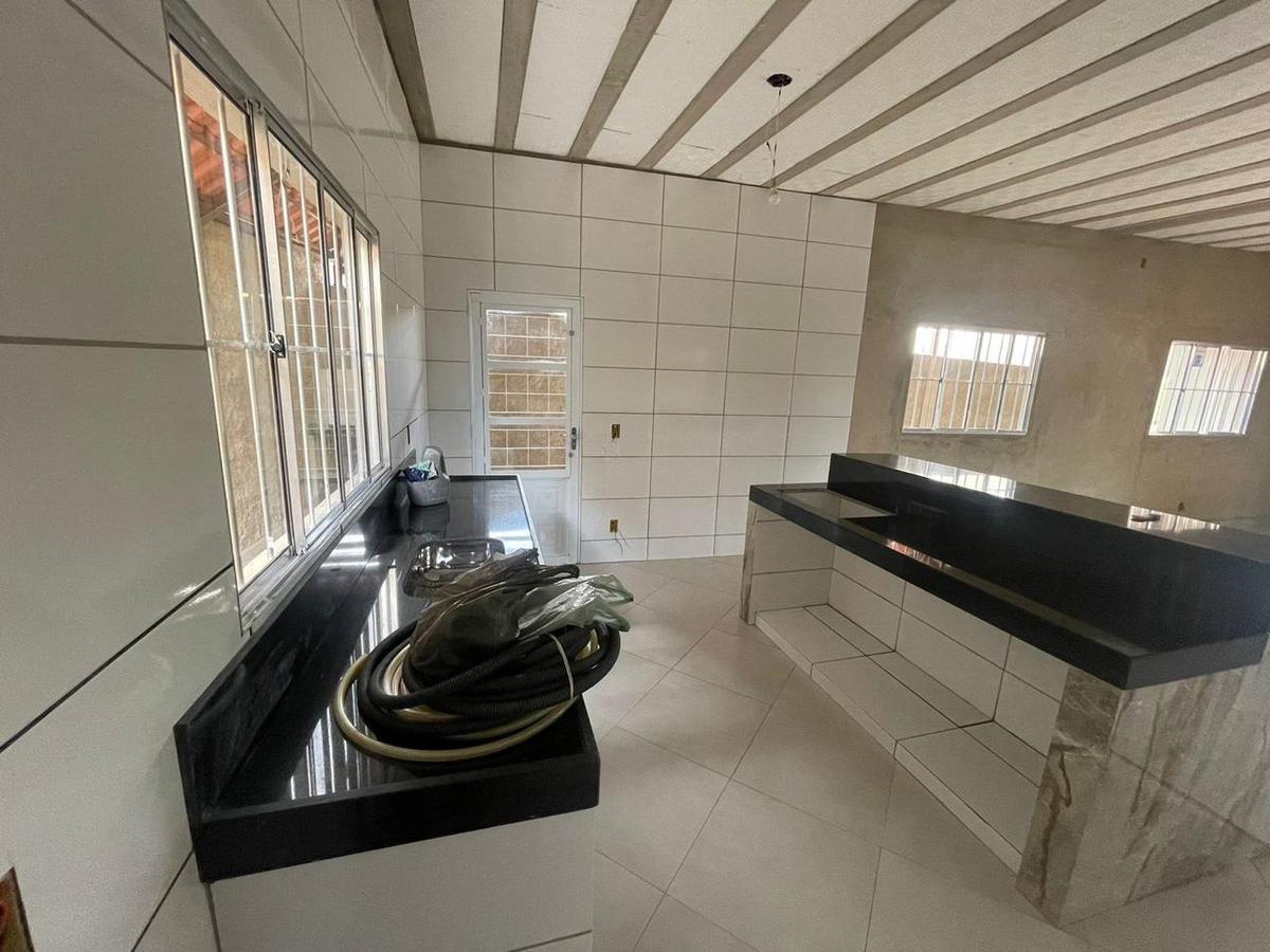 Casa, Centro, 2 Quartos, 15 Vagas, 1 Suíte