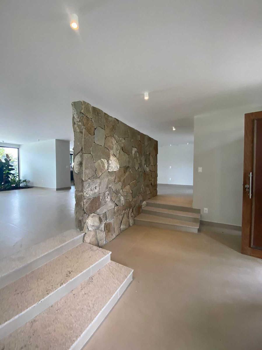 Casa, Bandeirantes (pampulha), 4 Quartos, 6 Vagas, 4 Suítes