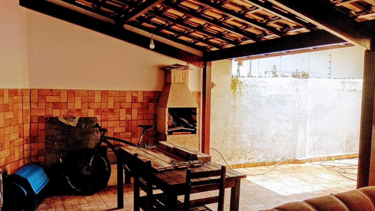 Casa, Santa Amélia, 2 Quartos, 3 Vagas