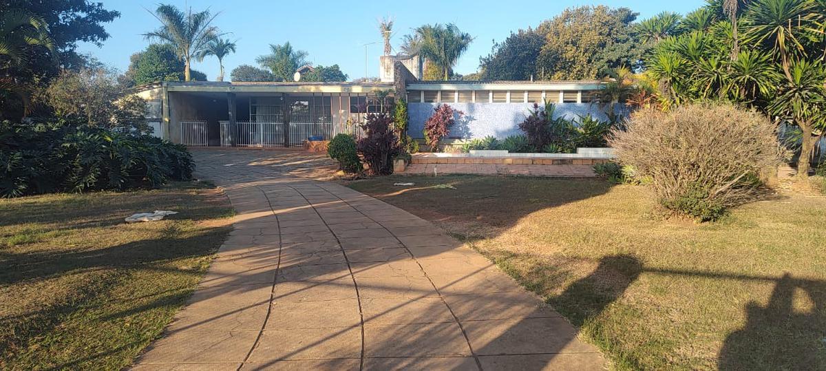 Casa, Várzea, 4 Quartos, 5 Vagas, 2 Suítes