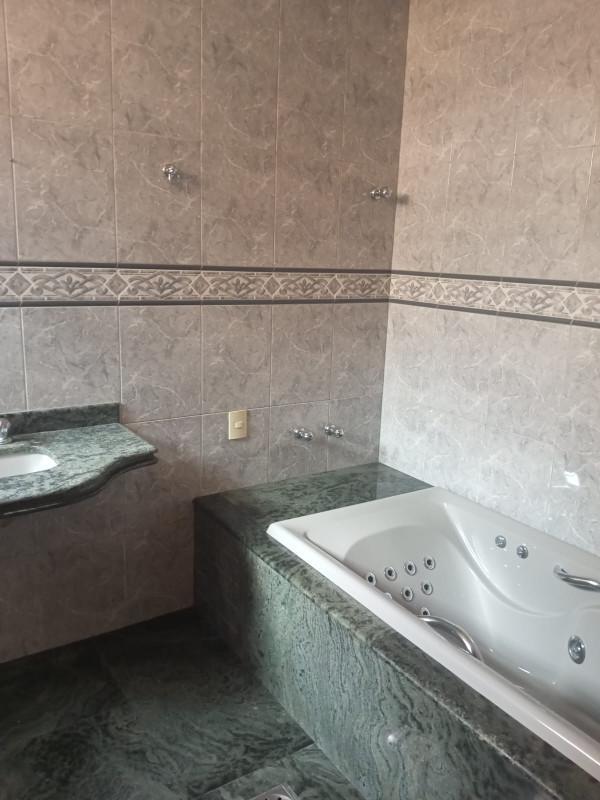 Casa, Santa Inês, 5 Quartos, 5 Vagas, 1 Suíte