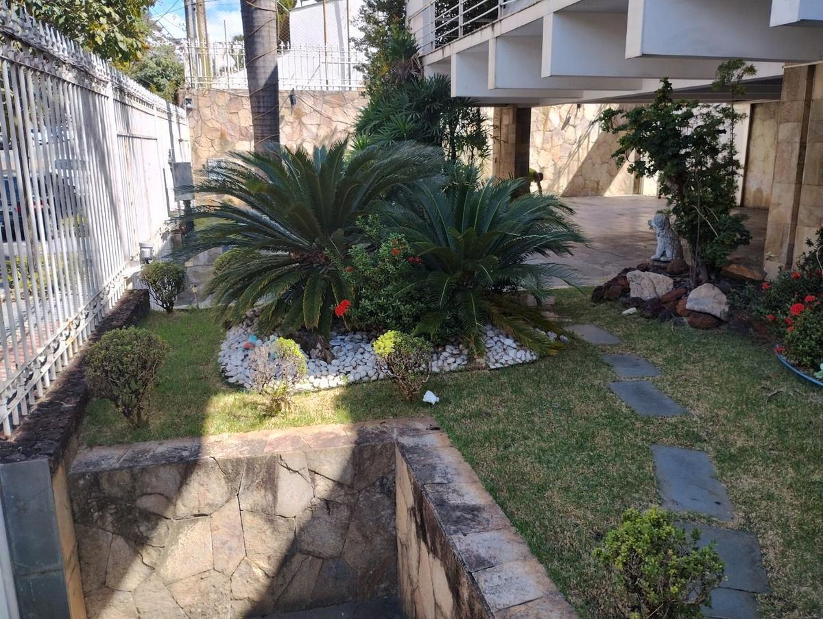 Casa, São José (pampulha), 4 Quartos, 7 Vagas, 4 Suítes