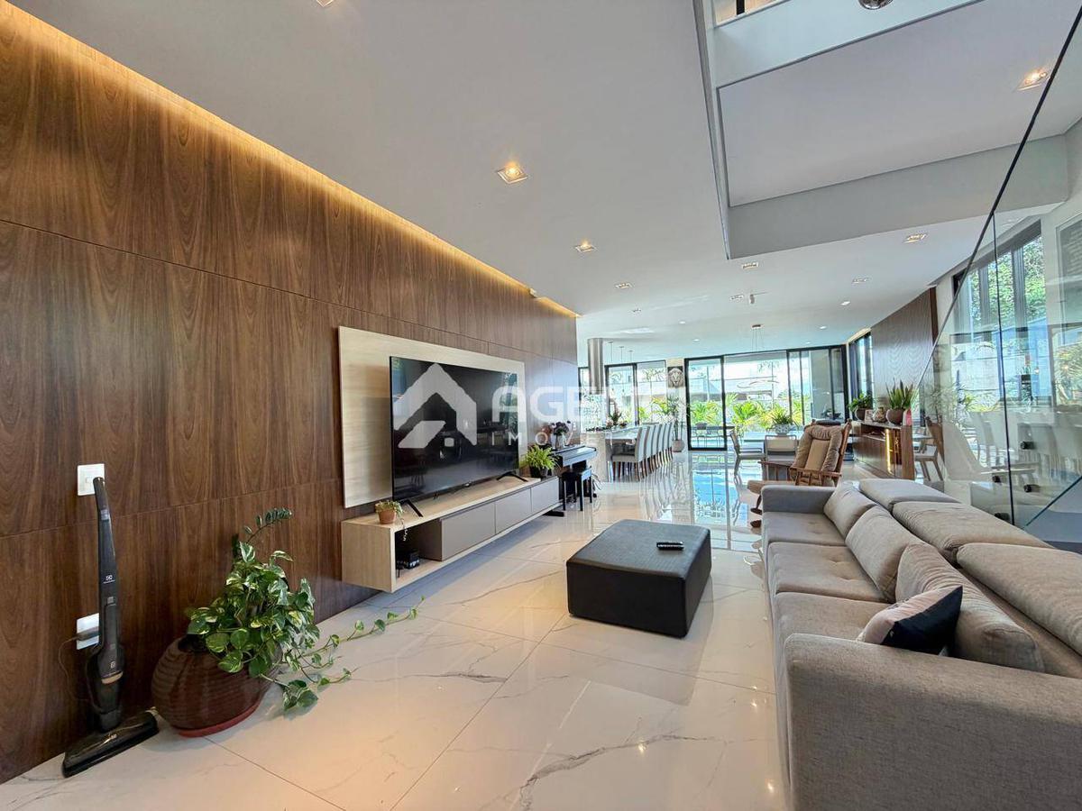 Casa, Portal do Sol, 4 Quartos, 0 Vaga, 4 Suítes