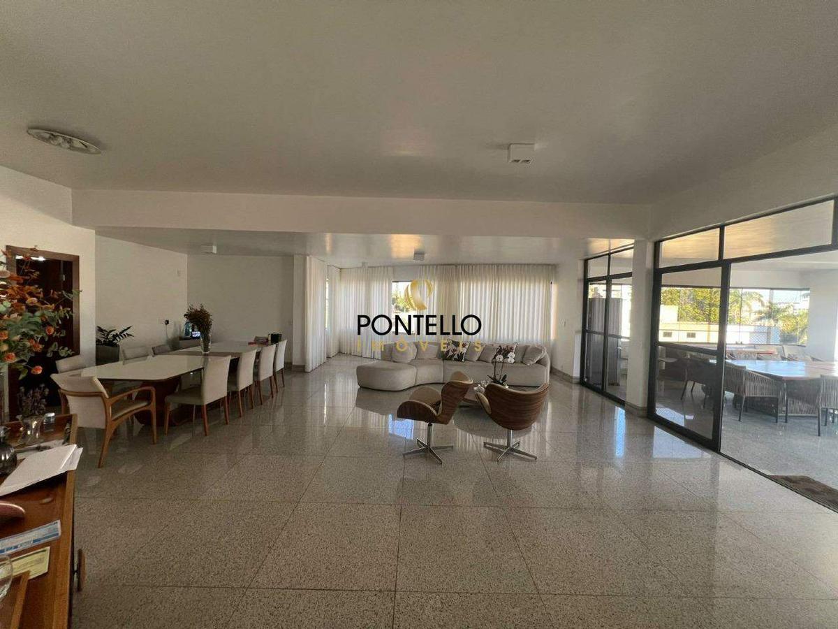 Cobertura, Centro, 4 Quartos, 6 Vagas, 2 Suítes