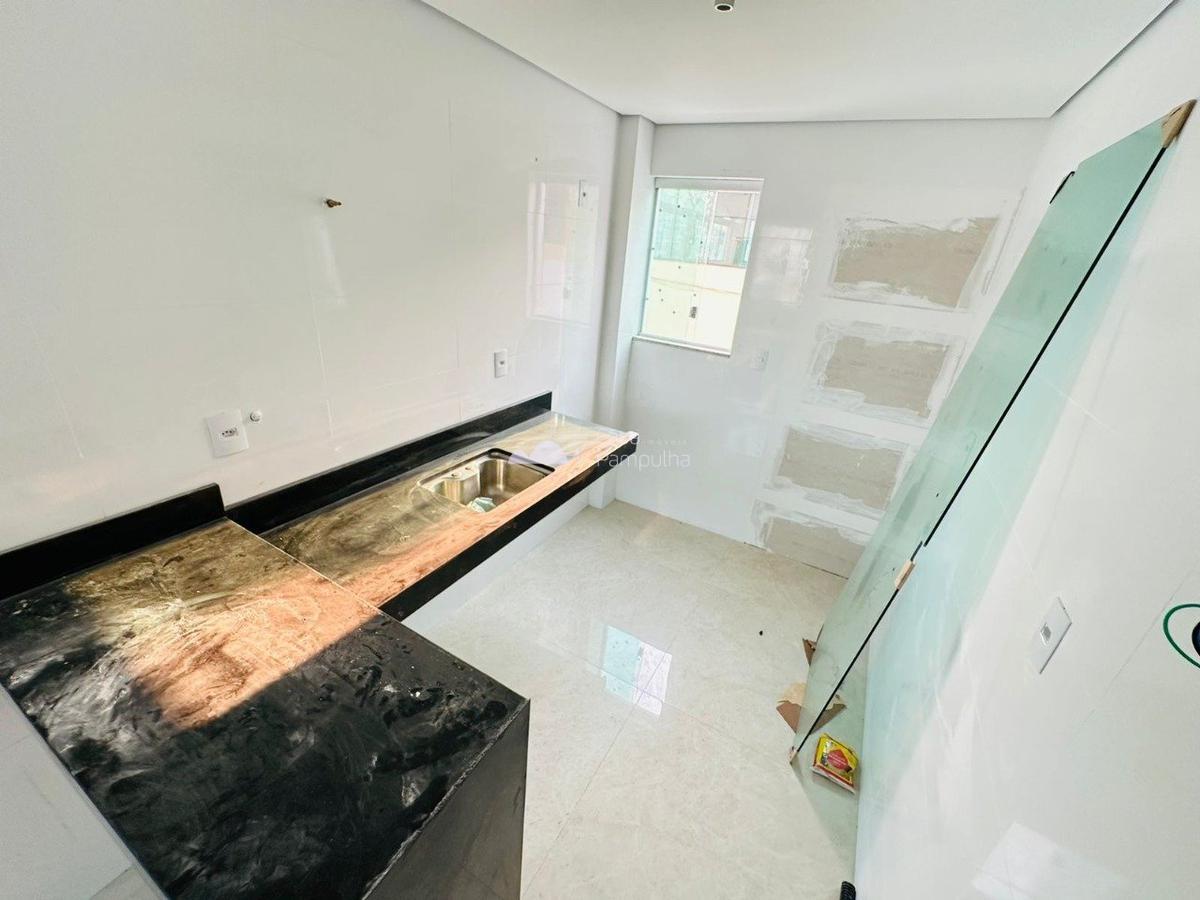 Apartamento, Santa Mônica, 3 Quartos, 2 Vagas, 1 Suíte