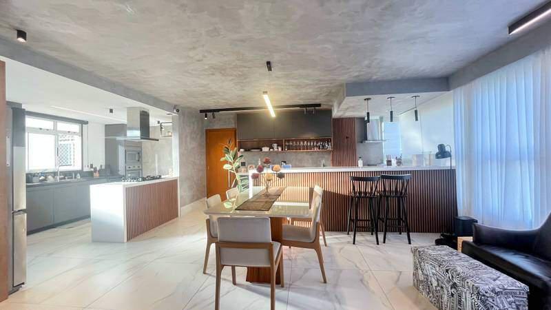 Apartamento, Luxemburgo, 3 Quartos, 4 Vagas, 2 Suítes