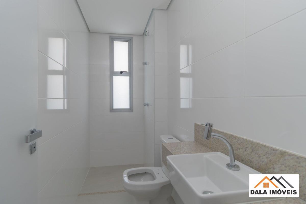 Apartamento, Sagrada Família, 3 Quartos, 2 Vagas, 1 Suíte