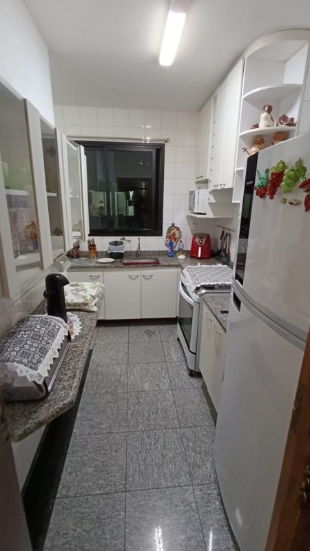 Apartamento, Floresta, 3 Quartos, 2 Vagas, 1 Suíte
