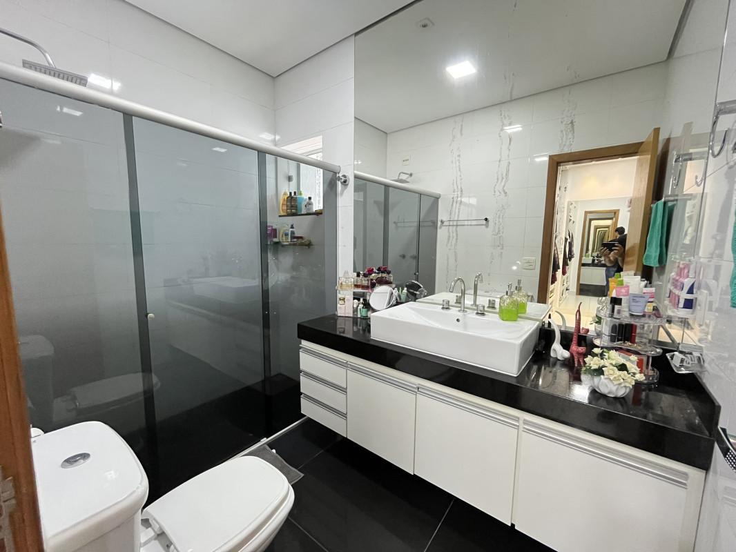 Casa, Arquipélago Verde, 4 Quartos, 6 Vagas, 1 Suíte
