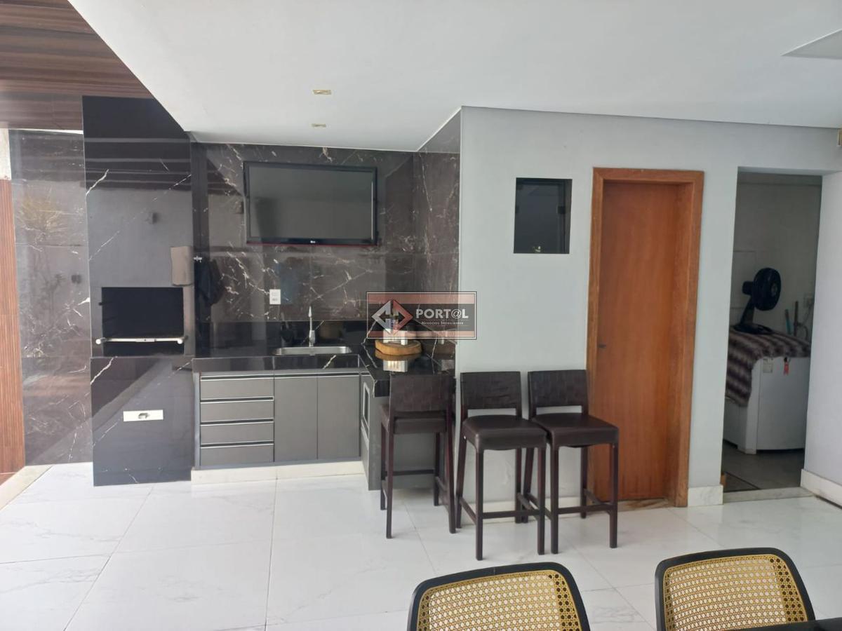 Casa, Vila Clóris, 3 Quartos, 2 Vagas, 2 Suítes