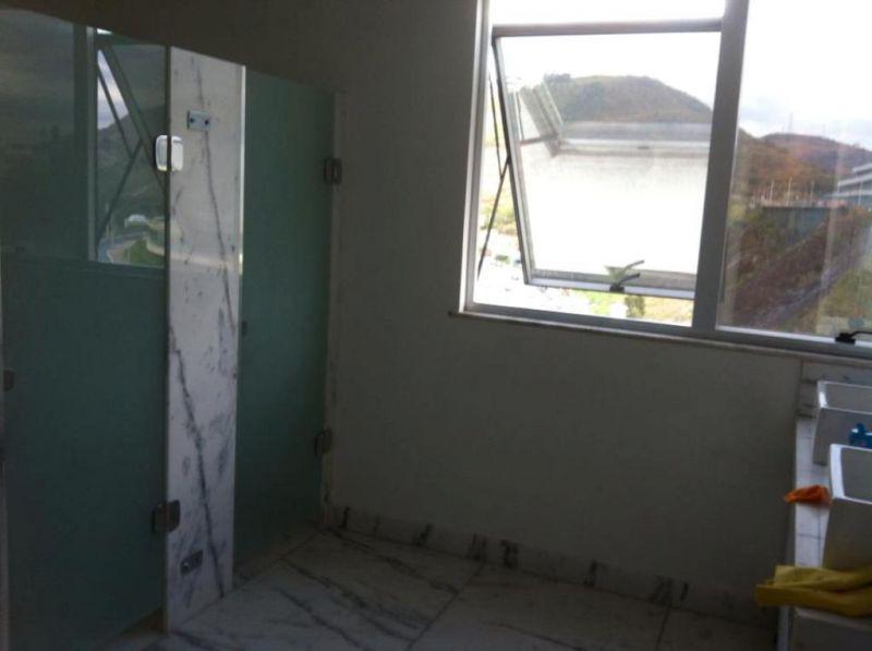 Andar, Estoril, 0 Quarto, 2 Vagas