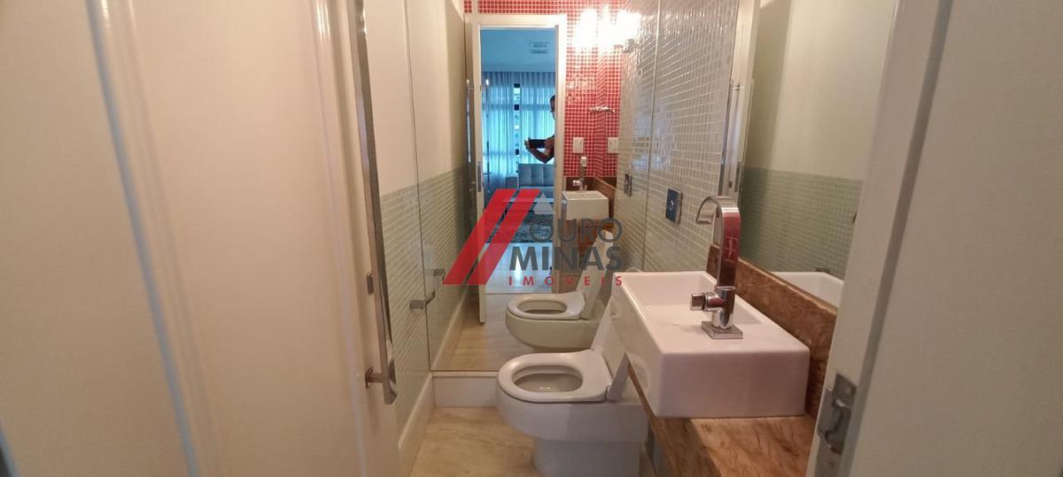 Apartamento, Funcionários, 4 Quartos, 4 Vagas, 2 Suítes