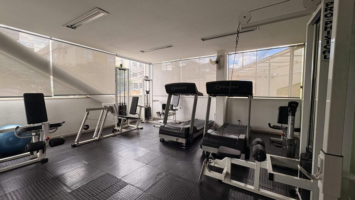 Apartamento, Estoril, 2 Quartos, 1 Vaga, 1 Suíte