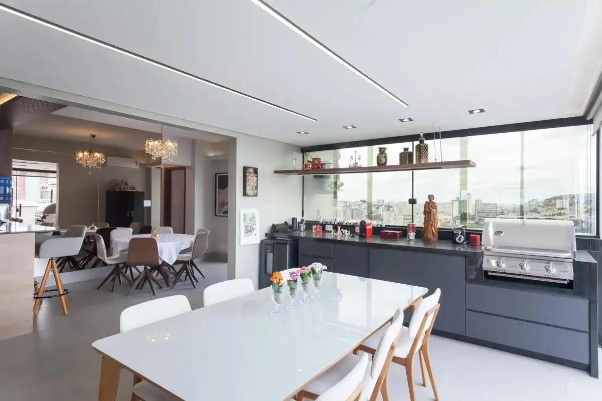 Cobertura, Estoril, 2 Quartos, 2 Vagas, 1 Suíte