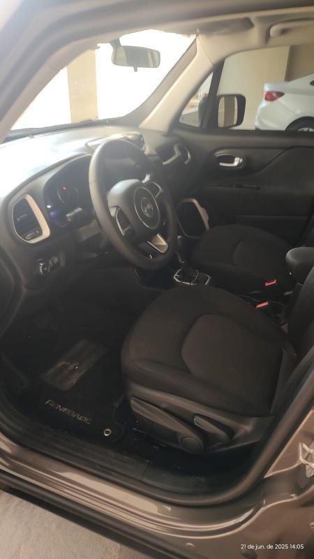 Jeep Renegade Sport 1.8 4x2 Flex 16v Aut.