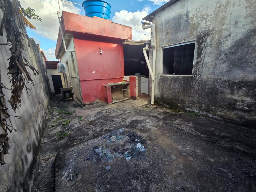 Casa, Coqueiros, 4 Quartos, 14 Vagas