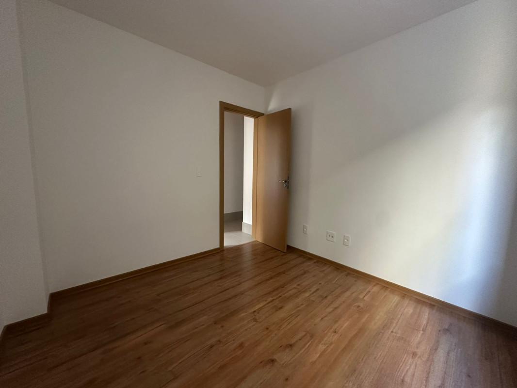 Apartamento, Esplanada, 4 Quartos, 2 Vagas, 1 Suíte