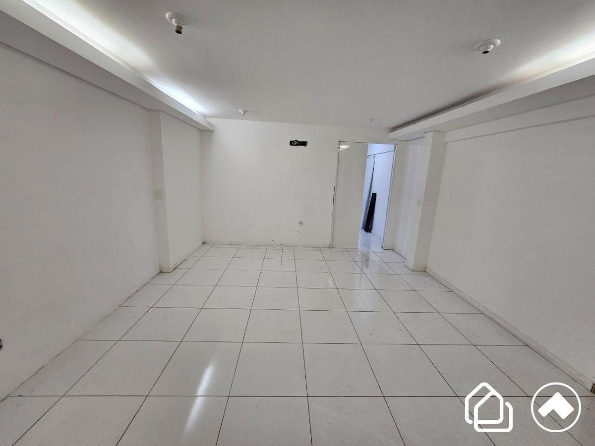 Sala, Barro Preto