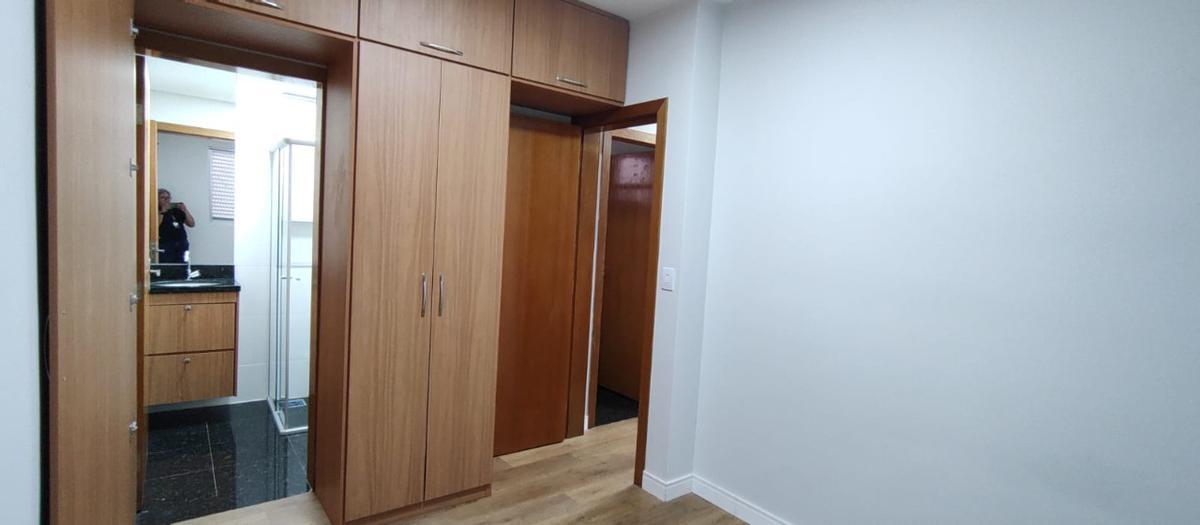 Apartamento, Cinquentenário, 2 Quartos, 2 Vagas, 1 Suíte