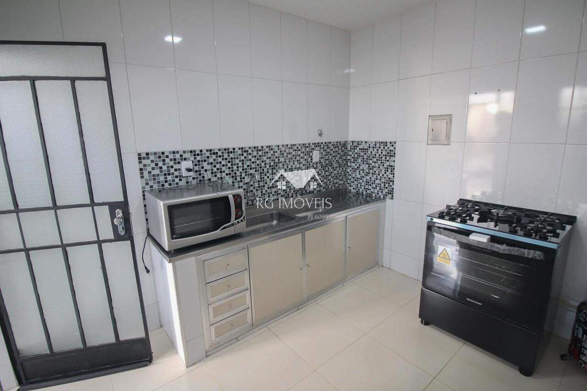 Casa, Milionários, 2 Quartos, 1 Vaga, 1 Suíte
