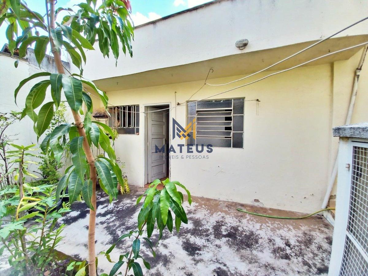 Casa, Carlos Prates, 6 Quartos, 2 Vagas, 2 Suítes