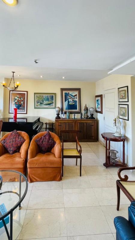 Apartamento, Funcionários, 4 Quartos, 2 Vagas, 1 Suíte