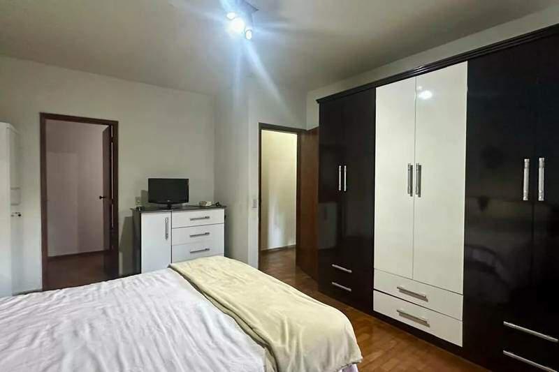Casa, Serra, 4 Quartos, 4 Vagas, 1 Suíte