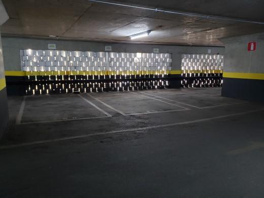 Conjunto de Salas, Luxemburgo, 1 Vaga