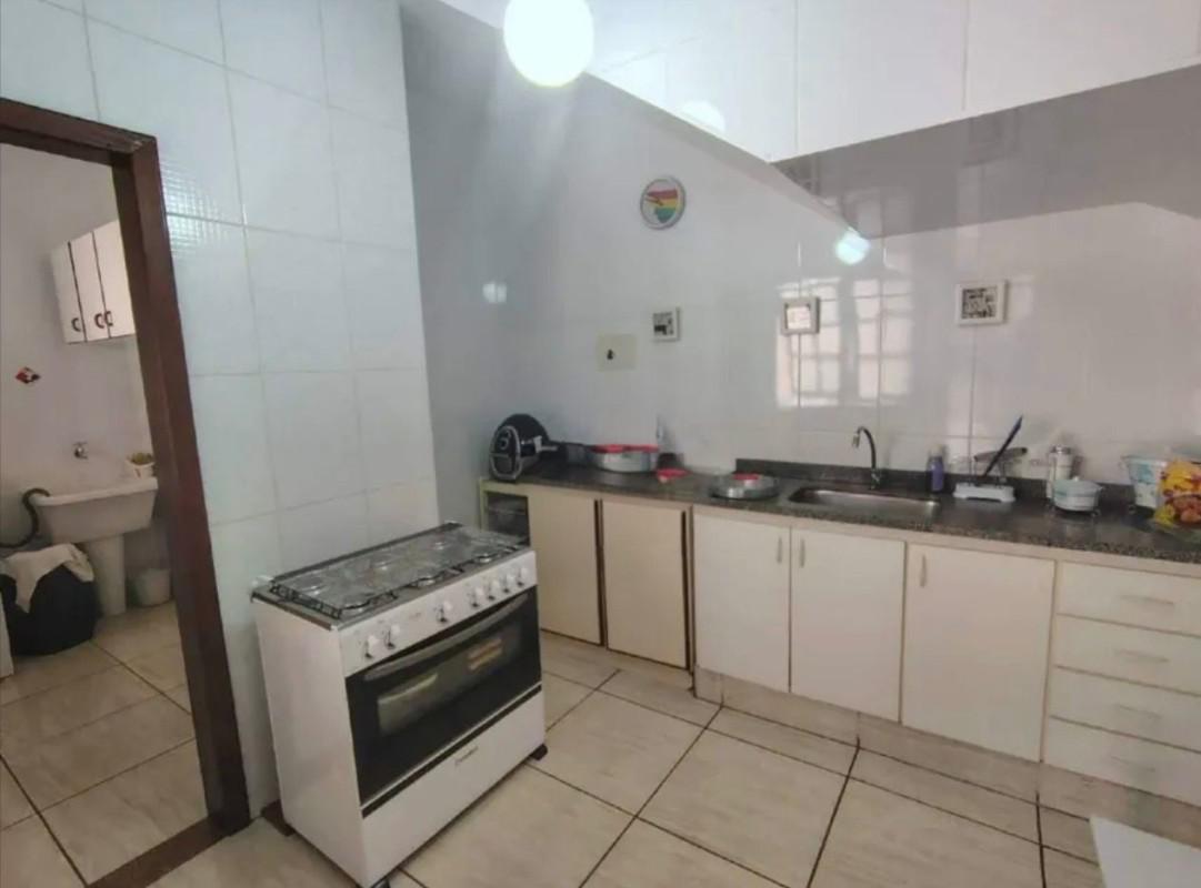 Casa, Tirol, 4 Quartos, 3 Vagas, 2 Suítes