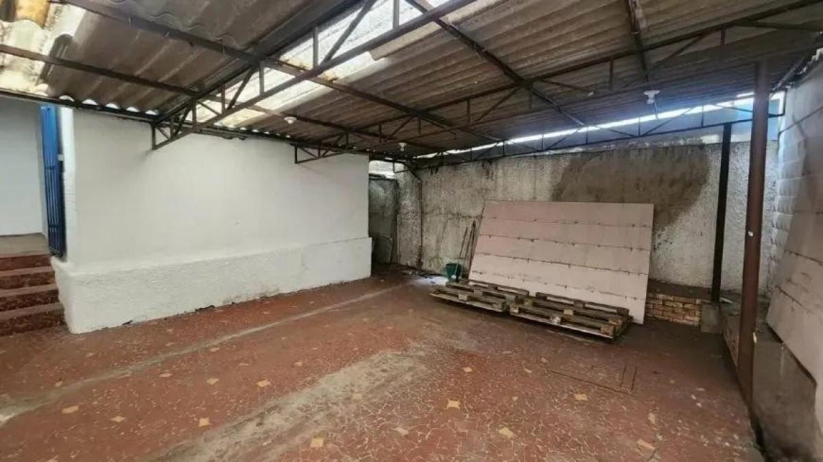 Andar, Funcionários, 0 Quarto, 2 Vagas