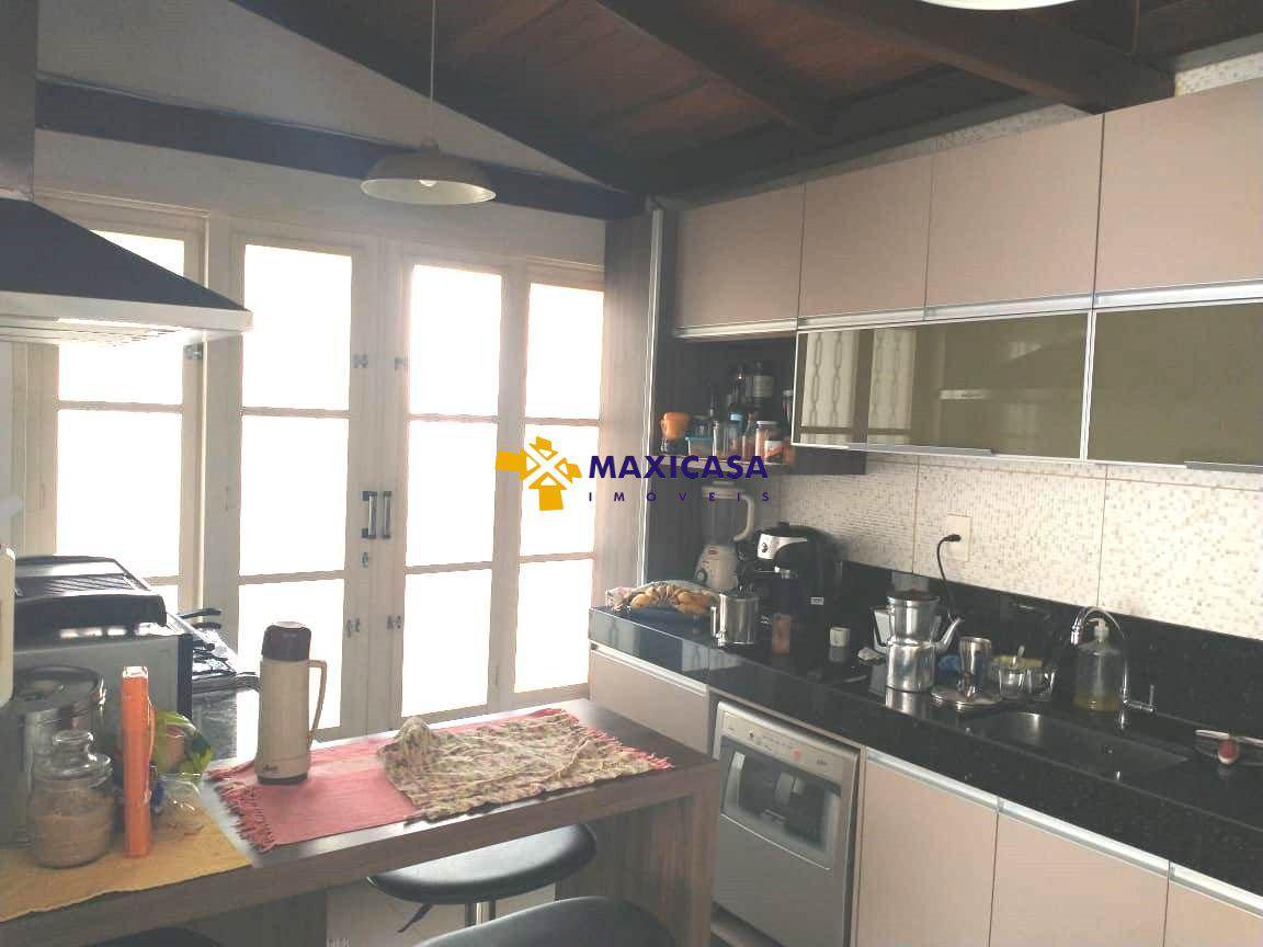 Galpão, São José (pampulha), 4 Quartos, 4 Vagas