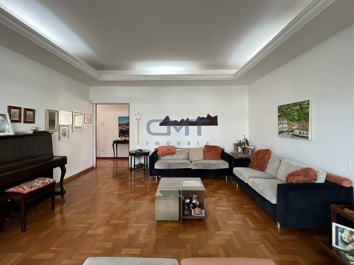 Casa, Serra, 7 Quartos, 6 Vagas, 3 Suítes