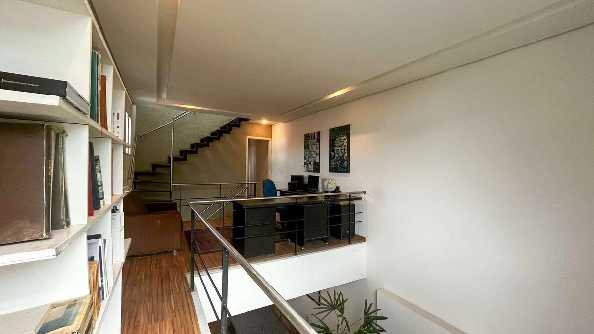 Casa, Santa Lúcia, 3 Quartos, 2 Vagas, 2 Suítes