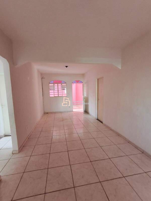 Casa, Eldorado, 6 Quartos, 2 Vagas
