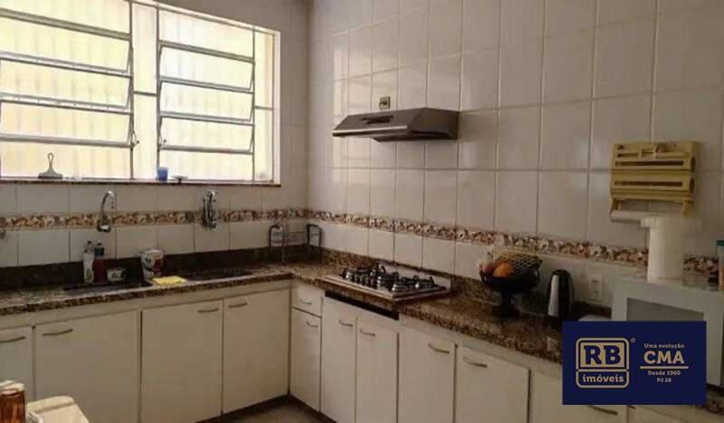 Casa, Luxemburgo, 5 Quartos, 4 Vagas, 2 Suítes