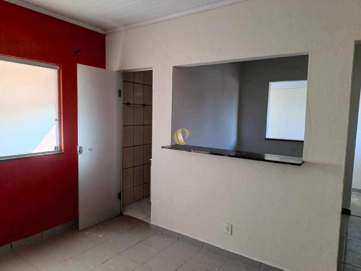 Casa, Boa Vista, 8 Quartos, 4 Vagas, 1 Suíte