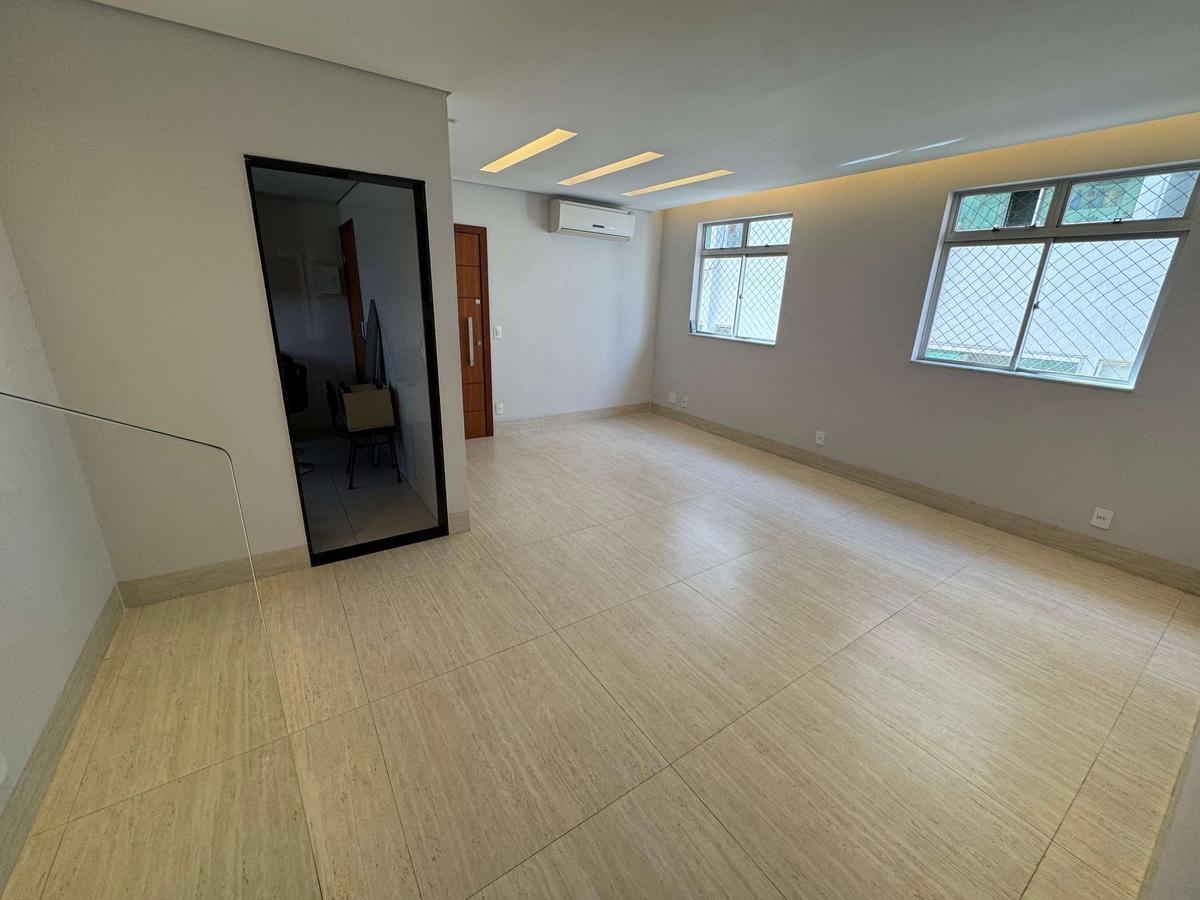 Cobertura, Cruzeiro, 4 Quartos, 3 Vagas, 2 Suítes