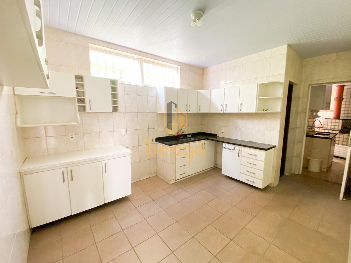 Casa, São Gotardo, 5 Quartos, 6 Vagas, 1 Suíte