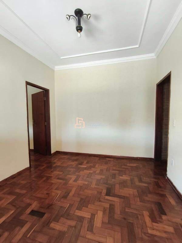 Casa, Inconfidentes, 2 Quartos, 4 Vagas