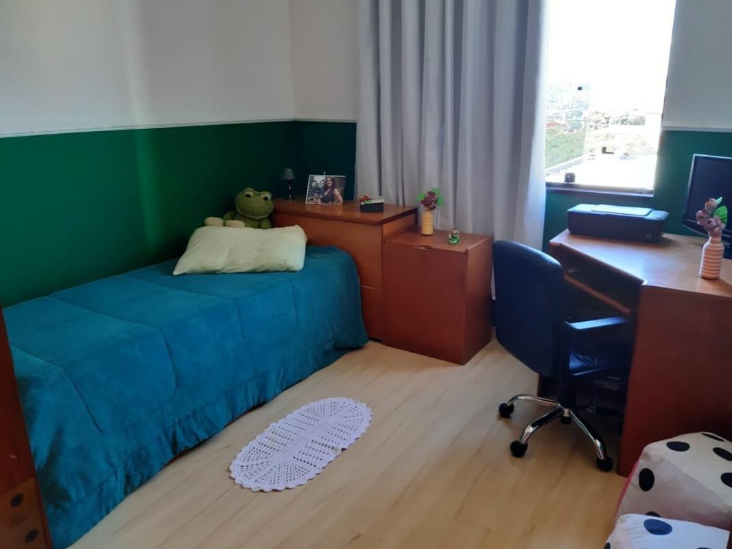 Casa, Eldorado, 3 Quartos, 15 Vagas, 1 Suíte