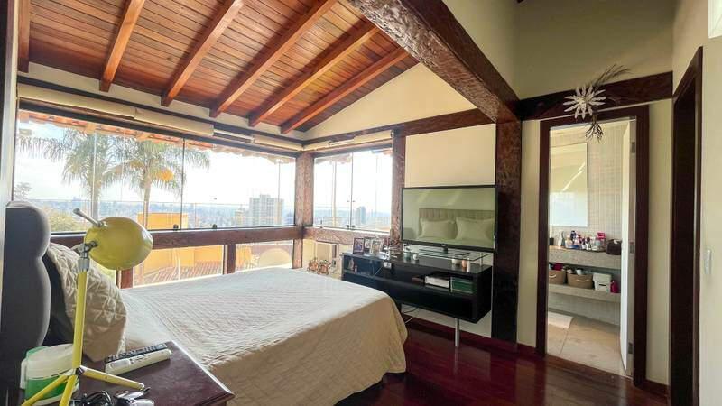 Casa, Mangabeiras, 4 Quartos, 4 Vagas, 2 Suítes