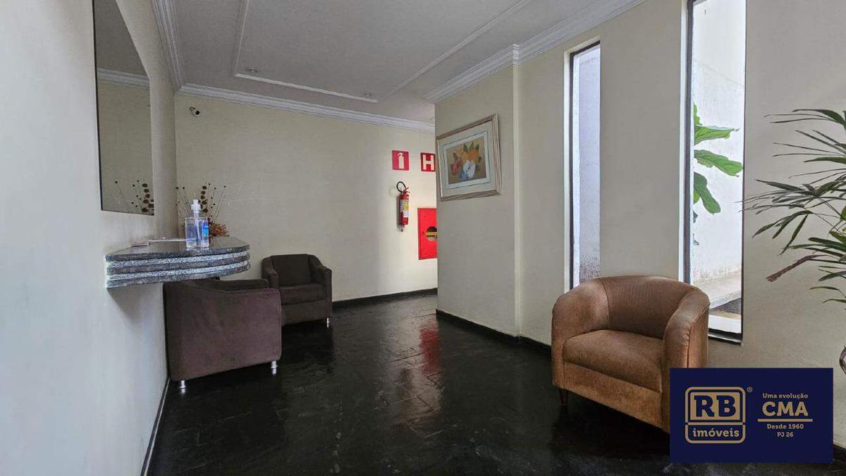 Apartamento, Sagrada Família, 2 Quartos, 1 Vaga